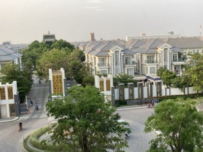 ゲーティッドコミュニティのゲートの外観